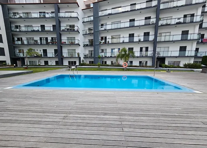 Penthouse Quinta Village Garajau